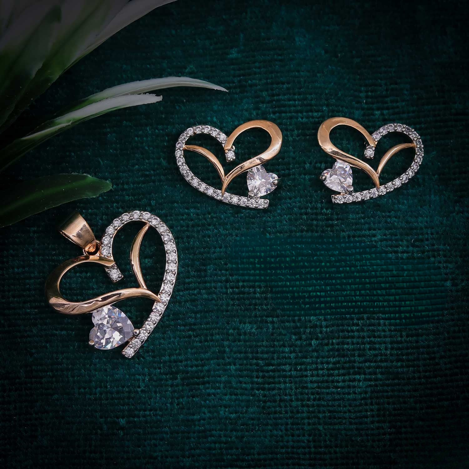 Eternal Love Heart Pendant Set